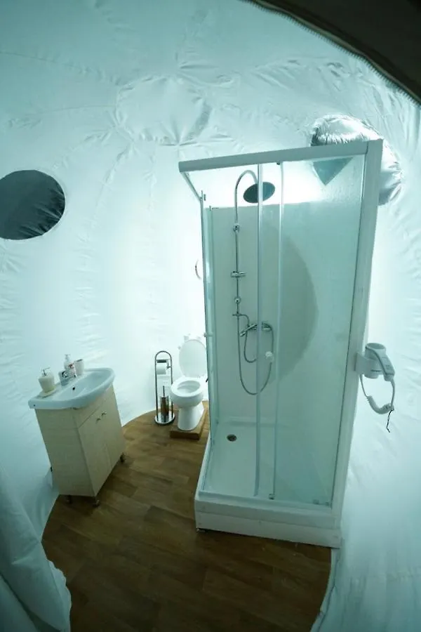 Bubble Tents 네아 모우다니아 0*,